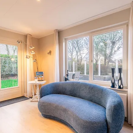 Villapark Kamperfoelie 73 *